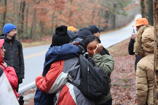 Photo Breaking AC Photo Breaking AC