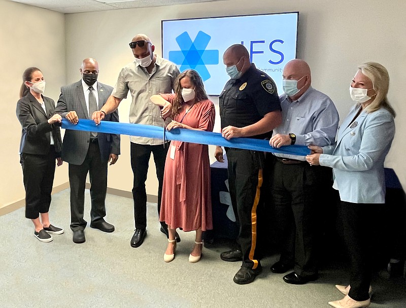 Provided/Jewish Family Service Chief Executive Officer Andrea Steinberg, Atlantic City Business Administrator Anthony Swan, Second Baptist Church Representative Ambrose Gray, JFS Senior Director Outpatient Services Naomi Jones, AC Police Department Capt. Rudy Lushina, CRDA Executive Director Sean Pattwell, and Hard Rock Director of Public Relations & Community Affairs Sharon Pearce participate in the ribbon cutting of the enhanced JFS Atlantic City offices.