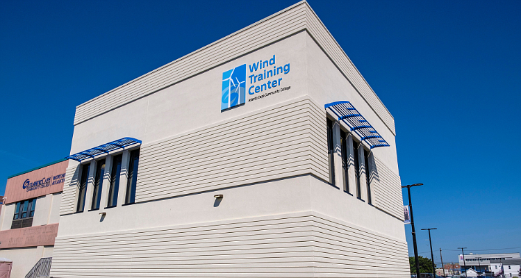 Atlantic Cape Wind Training Center