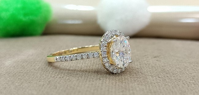 Why Should You Choose Moissanite Rings over Diamond Rings DownBeach