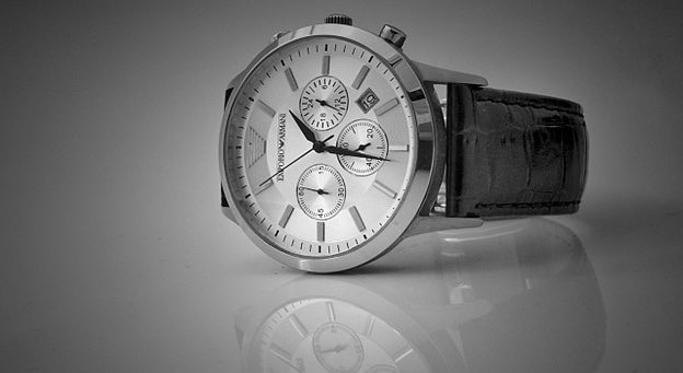 The Top 5 Surf Watches for 2025 North Penn Now