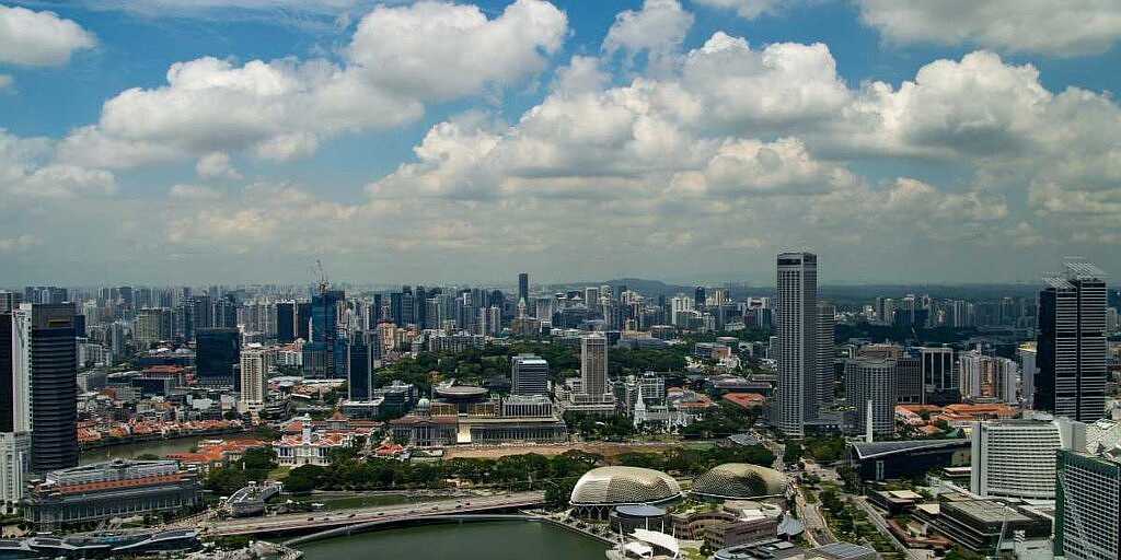 为什么新加坡-马来西亚联程游是首次国际旅行者的理想选择