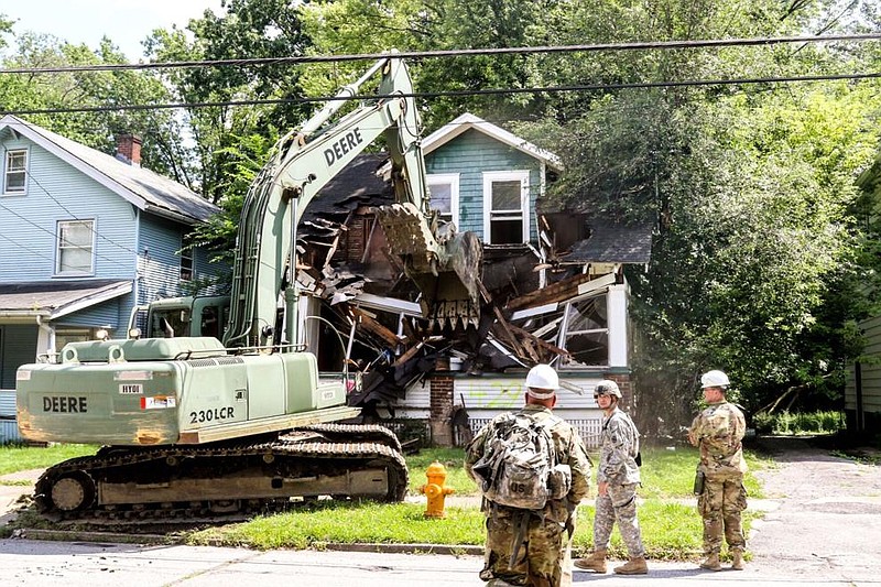 (Credit: Staff Sgt. Michael Carden / Defense Visuals Distribution Service)