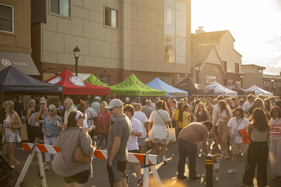 Photos Lansdale First Friday brought the Boardwalk to Madison Street