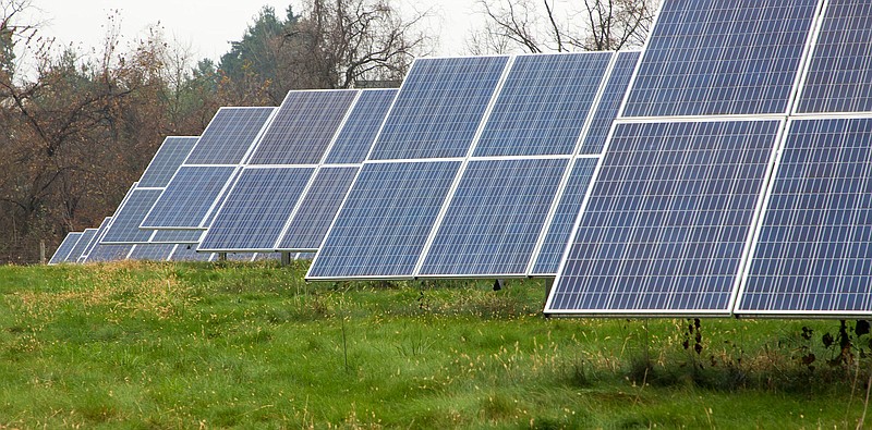 Solar panels in Elizabethtown, Pennsylvania. (Credit: Commonwealth Media Services)