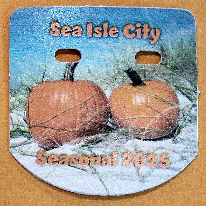 The beach tags feature a pumpkin design.