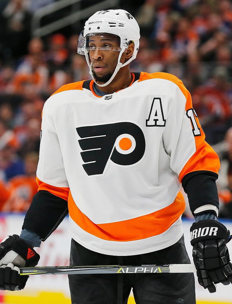 Dec 6, 2017; Edmonton, Alberta, CAN; Philadelphia Flyers forward Wayne Simmons (17) skates against the Edmonton Oilers at Rogers Place. Mandatory Credit: Perry Nelson-USA TODAY Sports