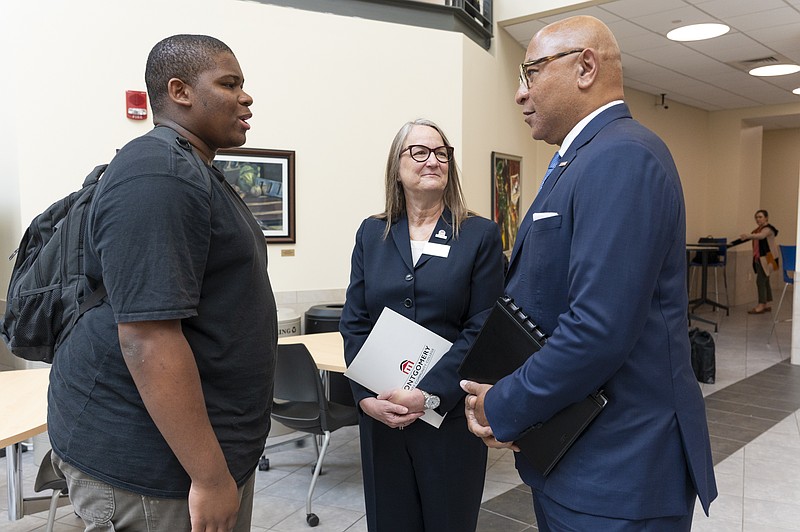 Auditor General DeFoor spoke with Montgomery County Community College students, answering their questions about job and internship requirements