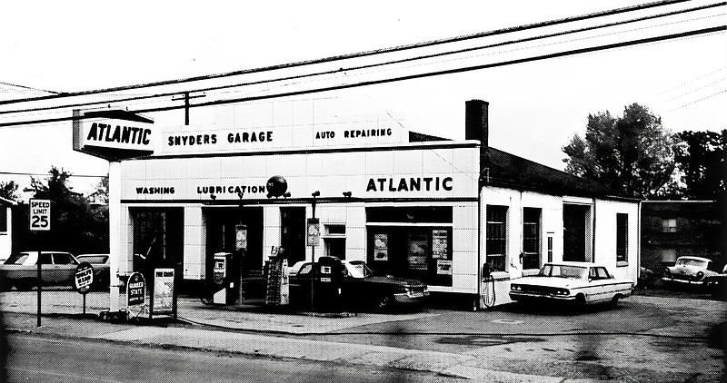 The garage circa 1965 on Main Street in Hatfield Borough. The garage is now home to Godshall's Auto Service. Credit: Hatfield Museum & History Society.