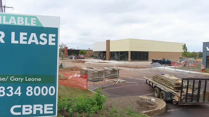 A “For Lease” sign stands in front of a new building planned to house a Chipotle restaurant and Mattress Warehouse store in a shopping center at Allentown Road and Forty Foot Road in Towamencin on Tuesday, Sept. 24, 2024.