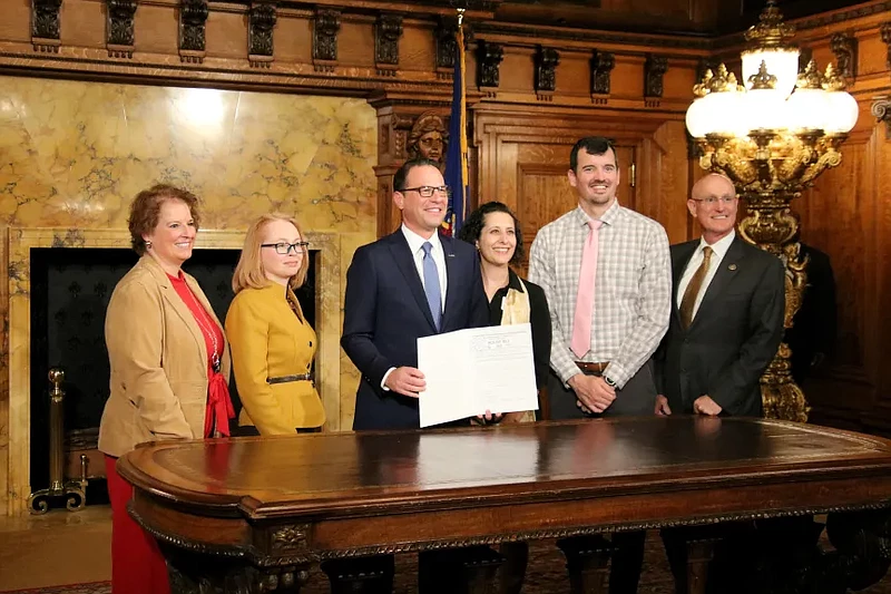 The bill signing. (L-R) Dianna DiIllio, Montgomery County Recorder of Deeds First Deputy; Jeanne Sorg, Montgomery County Recorder of Deeds; Governor Josh Shapiro; Amy Smith, Chief of Staff to Rep. Joe Webster; Graf Eggers; Representative Joe Webster (Courtesy of Leanne Pettit)