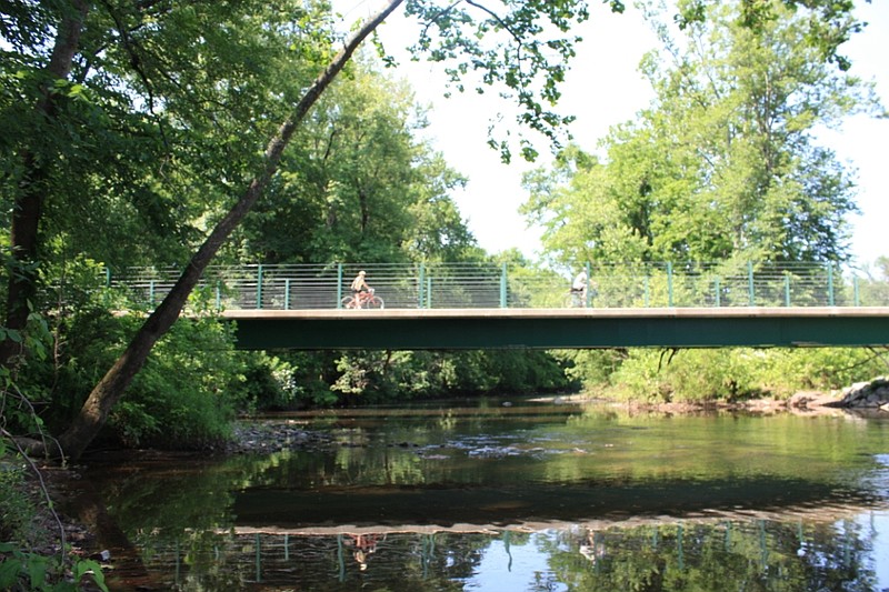 Island Bridge crossing over Perkiomen Creek (Credit: Montgomery County Planning Commission).
