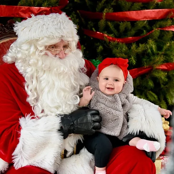 Santa is visiting Daniel’s Garden Center on Saturday and kids can have photos taken with Santa for free.