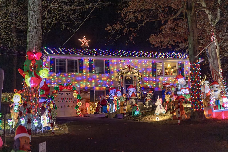 This year's holiday light displays do not disappoint! Learn who our very best homes were in Week Two of Holiday Light Displays.