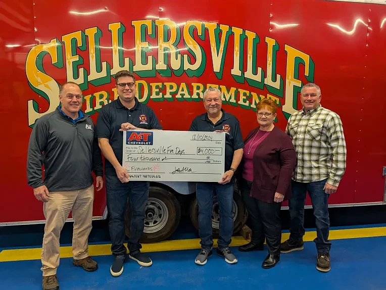 A&T Chevrolet-Subaru donated $4,000 to the Sellersville Volunteer Fire Department to cover the cost of the fireworks. (L-R: Joe Fost, A&T Chevrolet-Subaru General Manager; Greg Swierzewski, Sellersville Fire Department President; Greg Castelli, Sellersville Fire Department – Life Member; Eileen Bradley, Sellersville Borough Manager; Jeff Allen, A&T Chevrolet-Subaru President) (Credit: Michelle Kane)