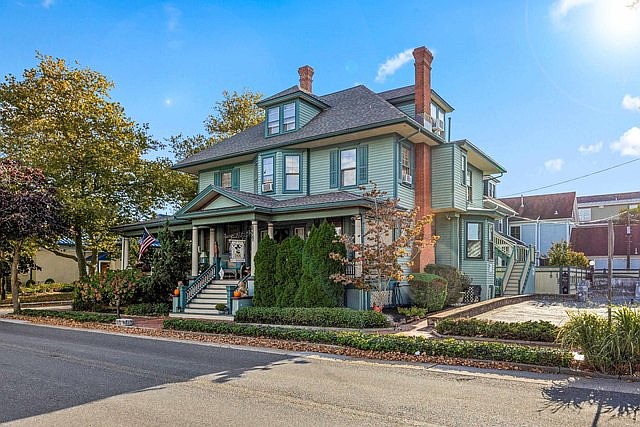 Gallery: $4.75M Historic Cape May, NJ Property Two Blocks from Beach Photo Gallery