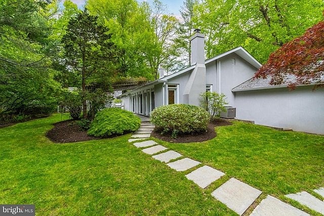 Gallery: $1.59M Chestnut Hill Property with Pool and Garden Retreat Photo Gallery