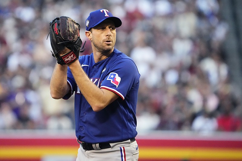 Max Scherzer remains a free agent. (Rob Schumacher/USA Today)