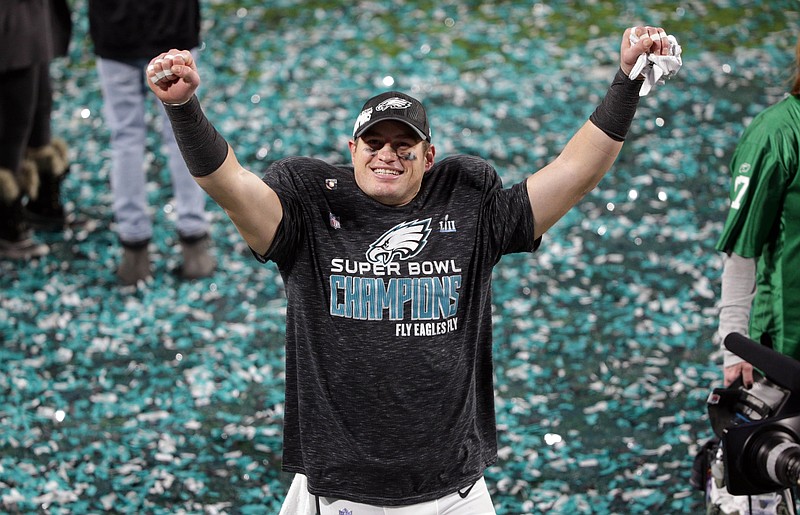 Feb 4, 2018; Minneapolis, MN, USA; Philadelphia Eagles tight end Brent Celek (87) celebrates after defeating the New England Patriots in Super Bowl LII at U.S. Bank Stadium. Mandatory Credit: Brad Rempel-USA TODAY Sports