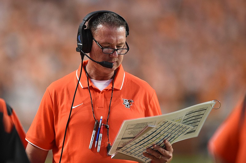 Bowling Green Head Coach Scot Loeffler during the NCAA college football game between the Tennessee Volunteers and Bowling Green Falcons in Knoxville, Tenn. on Thursday, September 2, 2021...Ut Bowling Green