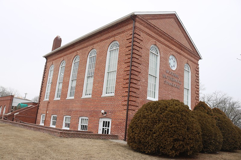 The Sam Azeez Museum, housed in the former Brotherhood Synagogue, chronicles Woodbine's history.
