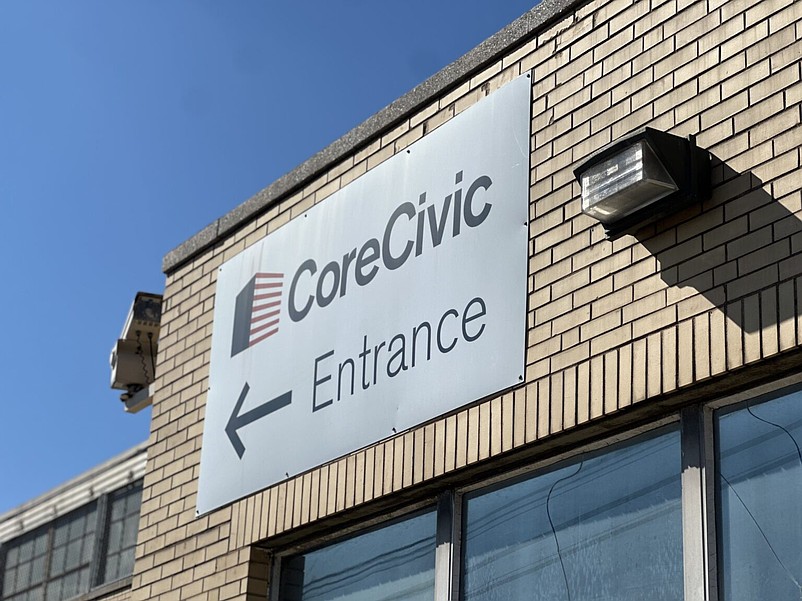 CoreCivic, which operates an immigrant jail in Elizabeth, alleges a state law barring immigration detention violates federal law. (Sophie Nieto-Muñoz | New Jersey Monitor)