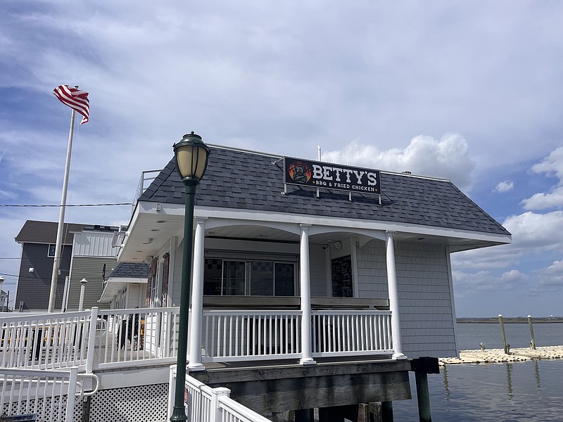 Betty's BBQ and Fried Chicken, Amherst Avenue, Margate