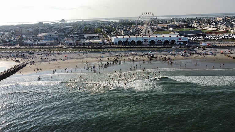 The one-mile ocean race follows a point-to-point course that runs parallel to the beach. (Photo courtesy of Ocean City)