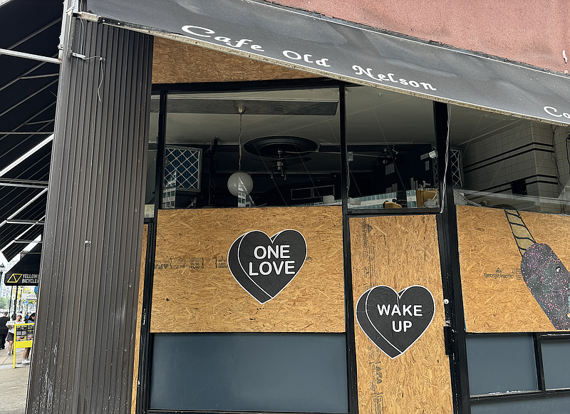 Boarded Windows at Cafe Old Nelson (Credit: Shruthi Narayanan)