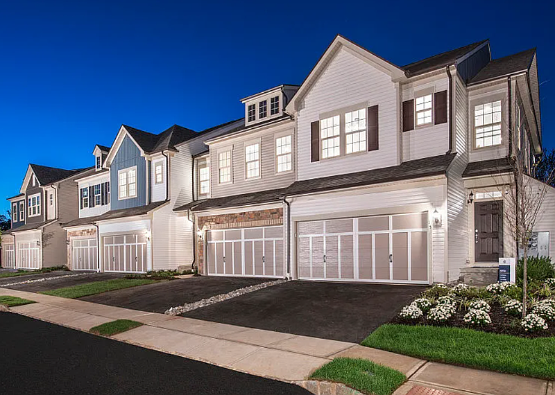 Townhouses by Pulte Homes (Credit: Pulte Homes).