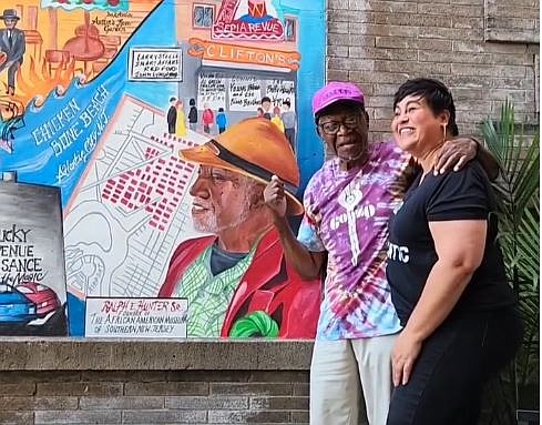 Ralph Hunter and the artist, Heather Deegan Hires at the 2024 unveiling. (@heatherartz_ Instagram)