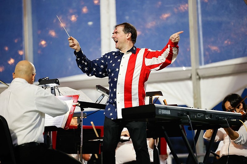 Conductor Vince Lee leads the Ocean City Pops. (Photo courtesy of Ocean City)