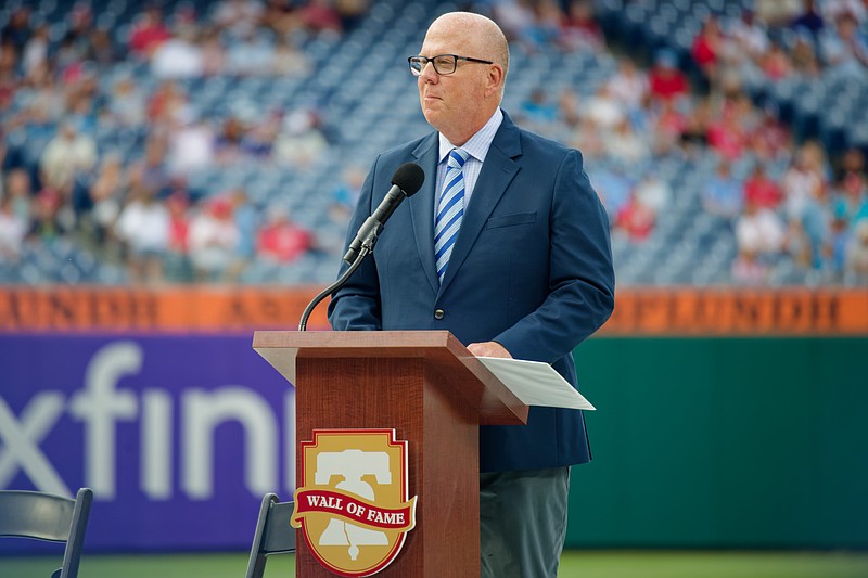 Aug 1, 2025; Philadelphia, Pennsylvania, USA; Broadcaster Tom McCarthy welcomes the crowd to Toyota Phillies Wall of Fame Night at Citizens Bank Park. (Grace Del Pizzo/On Pattison)