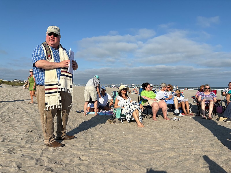 PROVIDED/Rabbi Michael Feshbach led Beth Israel’s Kabbalat Shabbat service Aug. 15 on the Huntington Avenue beach in Margate.