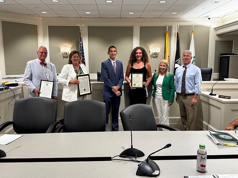 From left, Assemblyman Don Guardian, Assemblywoman Claire Swift, Margate Mayor Michael Collins, Stanford University rower Lexi Gormley, and Commissioners Cathy Horn and Maury Blumberg.