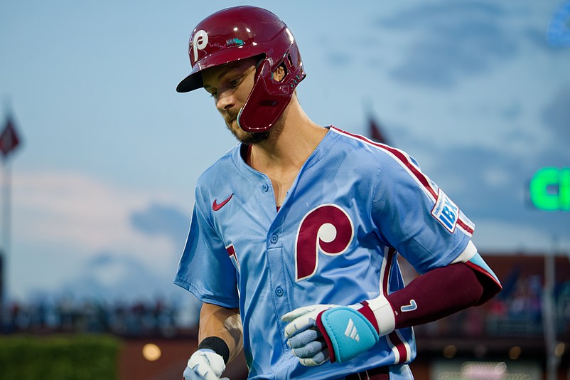 Aug 28, 2025; Philadelphia, Pennsylvania, USA; Philadelphia Phillies shortstop Trea Turner heads to the dugout after grounding out against the Atlanta Braves at Citizens Bank Park. (Grace Del Pizzo/On Pattison)