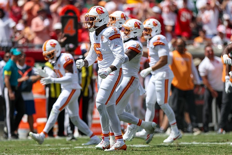 Sep 21, 2025; Tampa, Florida, USA; Tampa Bay Buccaneers outside linebacker Haason Reddick (5) reacts after a play against the New York Jets in the second quarter at Raymond James Stadium. Mandatory Credit: Nathan Ray Seebeck-Imagn Images