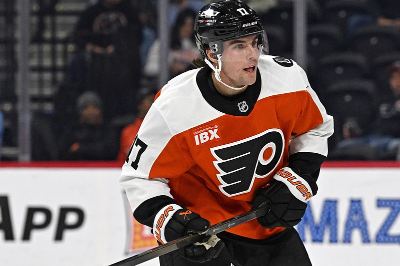 Oct 16, 2025; Philadelphia, Pennsylvania, USA; Philadelphia Flyers center Jett Luchanko (17) against the Winnipeg Jets at Wells Fargo Center. Mandatory Credit: Eric Hartline-Imagn Images