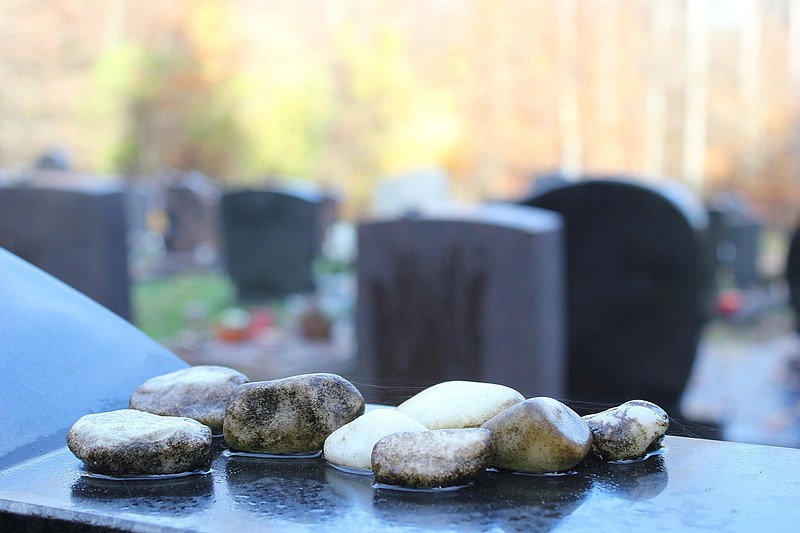 PIXABAY/Jewish cemetery