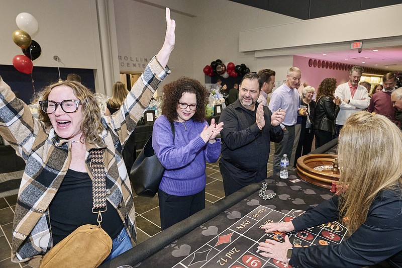 Kin guest Beth Ann Hennegan celebrates (Credit: Garrett Rosbach)