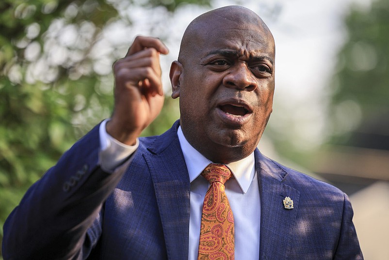Newark Mayor Ras Baraka was among the Black New Jersey leaders to urge lawmakers to pass a raft of criminal justice and voting reforms before the end of the lame duck session. (Dana DiFilippo | New Jersey Monitor)