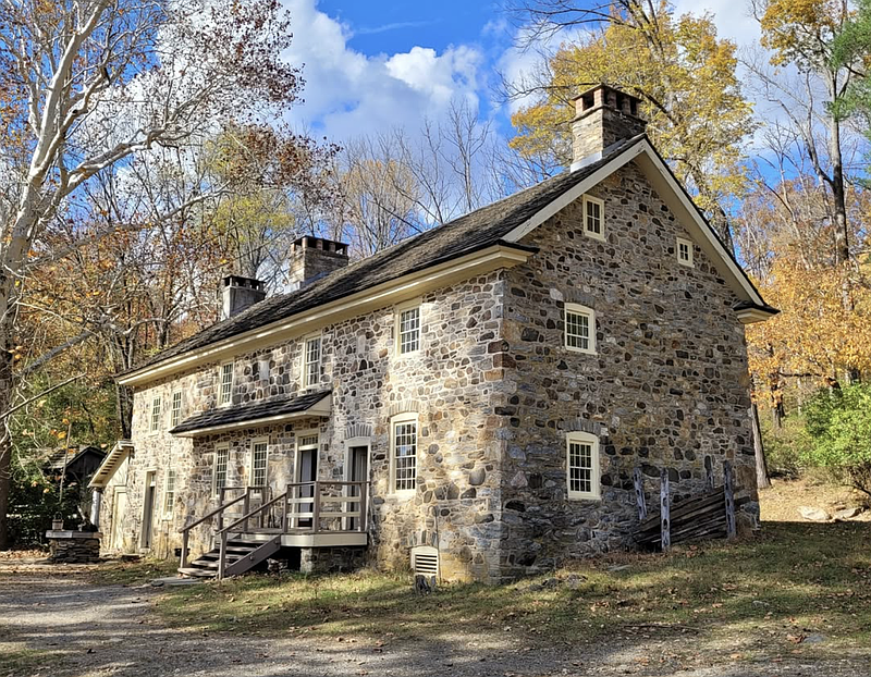 Colonial Pennsylvania Farmstead (Image courtesy of CPF Instagram)
