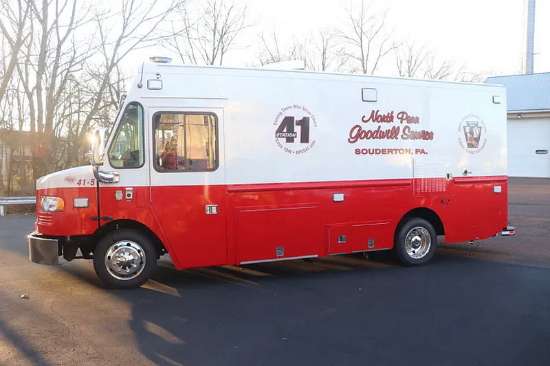 The emergency canteen service’s new shelter truck features a number of upgrades, including scene lighting and air conditioning.