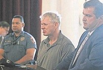 File Photo: Former MLB player Lenny Dykstra, charged with threats against an Uber driver, rejects a plea offer before Union County Superior Court Judge Joseph Donahue. Lawyer Michael Brucki stands next to him.