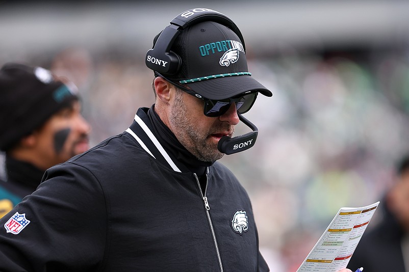 Dec 14, 2025; Philadelphia, Pennsylvania, USA; Philadelphia Eagles offensive coordinator Kevin Patullo during the first quarter against the Las Vegas Raiders at Lincoln Financial Field. Mandatory Credit: Bill Streicher-Imagn Images