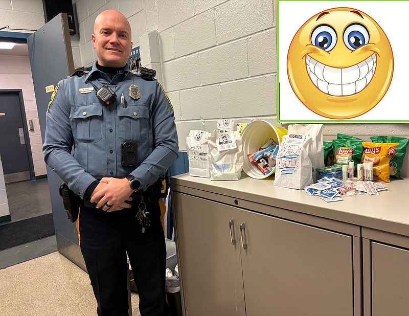 Officer Stephen Paul of the Upper Providence Township Police Department accepted gift bags made by Rose Tree Elementary School students on behalf of the department. Students made the bags in honor of Martin Luther King Jr. Day of Service. (Image courtesy of UPTPD)