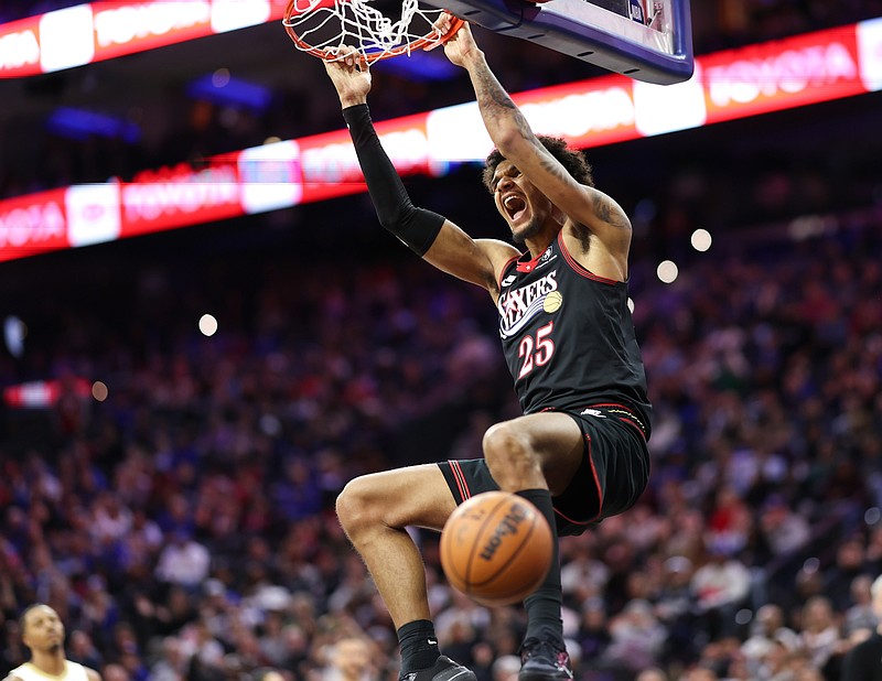 Jan 31, 2026; Philadelphia, Pennsylvania, USA; Philadelphia 76ers forward Dominick Barlow (25) dunks the ball against the New Orleans Pelicans during the fourth quarter at Xfinity Mobile Arena. Mandatory Credit: Bill Streicher-Imagn Images