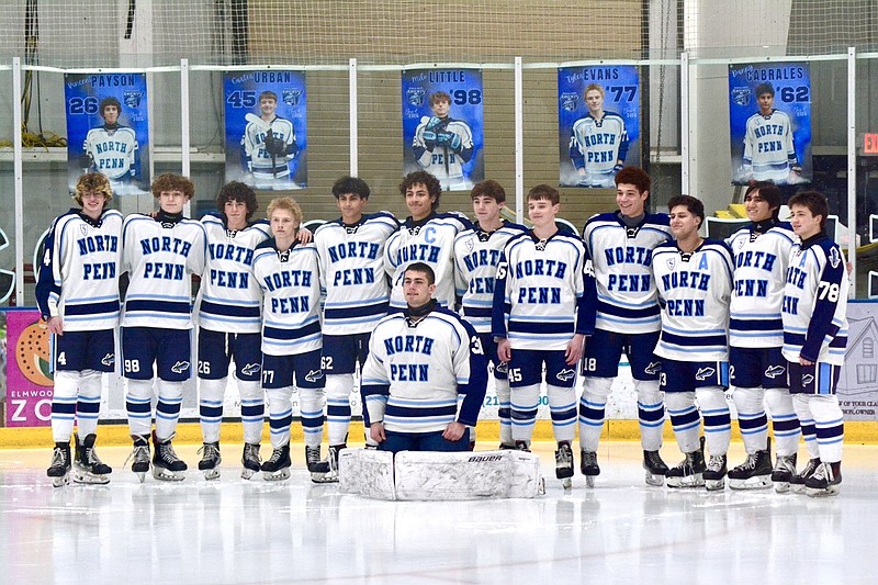 Knights seniors pose for picture during senior ceremony before game. (Credit: Ty Bryson/The Knight Crier)