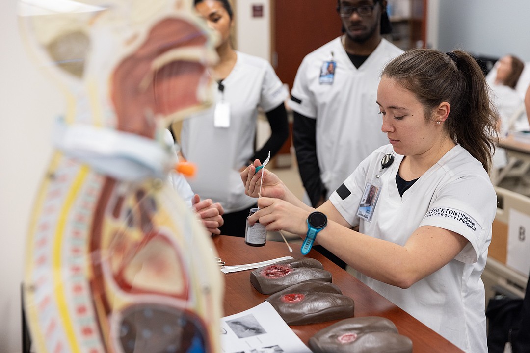 La Universidad de Stockton agregará 8 nuevos programas académicos en otoño.