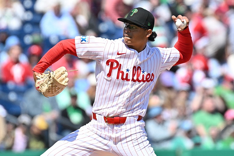 Philadelphia Phillies starting pitcher Jesus Luzardo (44) throws a pitch in the first inning against the Minnesota Twins during spring training at BayCare Ballpark.
Jonathan Dyer-Imagn Images